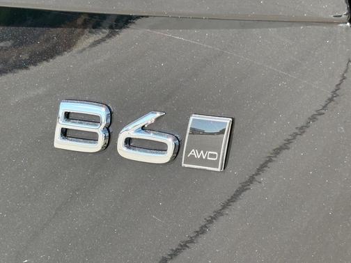 2026 Volvo XC90 B6 Ultra Dark Theme 7-Seater