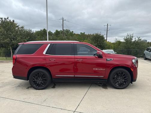 2024 GMC Yukon Denali Ultimate