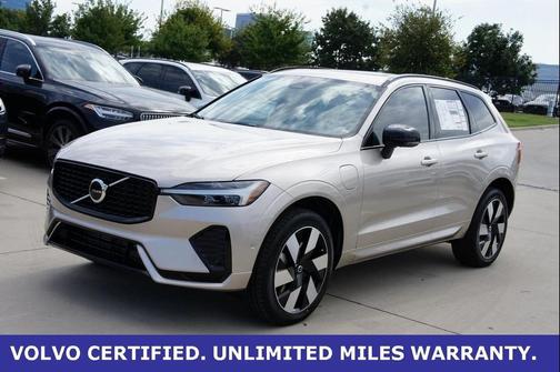 2025 Volvo XC60 Plug-In Hybrid T8 Plus