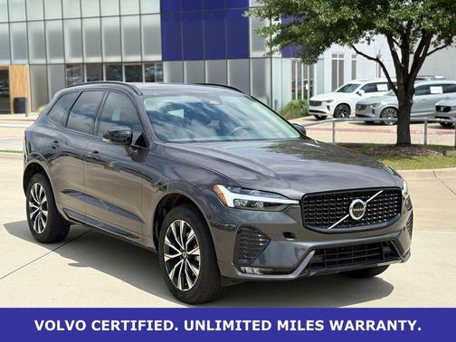 Platinum Grey Metallic 2025 Volvo XC60 B5 Plus
