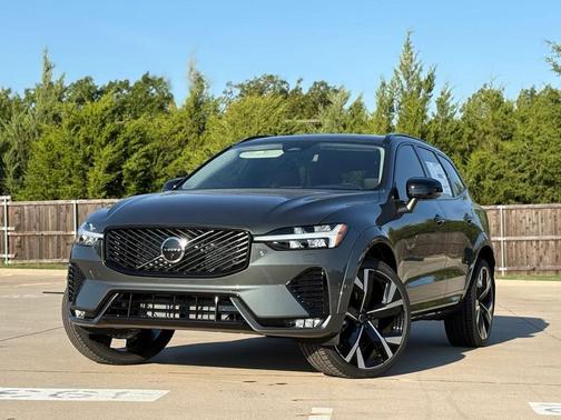 2026 Volvo XC60 B5 Ultra