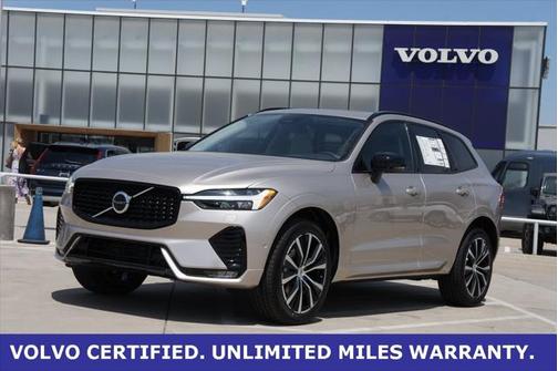 2025 Volvo XC60 B5 Plus