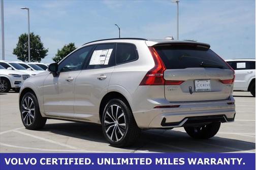 2025 Volvo XC60 B5 Plus