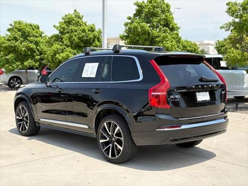 2024 Volvo XC90 B5 Plus