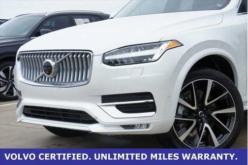 2025 Volvo XC90 B6 Plus 6-Seater