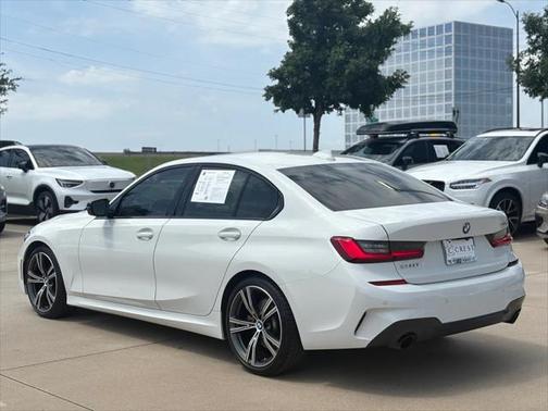2021 BMW 330 i