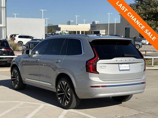 2025 Volvo XC90 B6 Plus 7-Seater