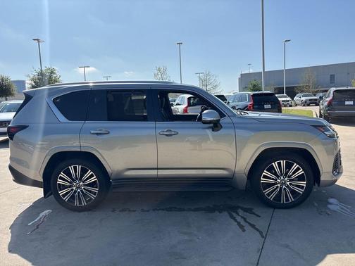 Silver 2024 Lexus LX 600 Luxury