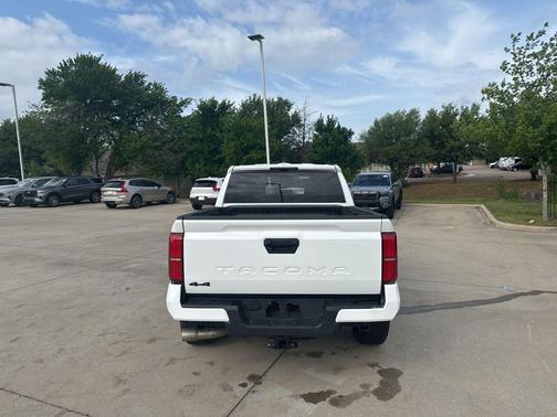 2024 Toyota Tacoma TRD Off-Road