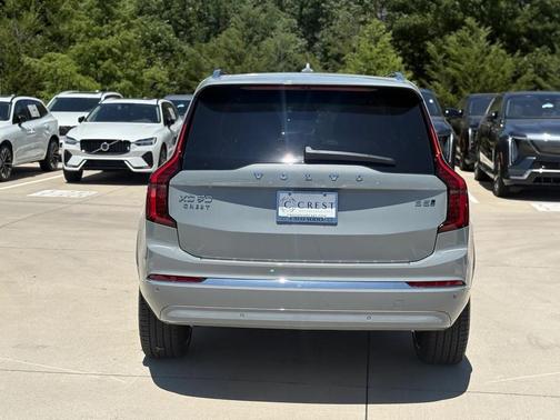 2026 Volvo XC90 B5 Plus 7-Seater