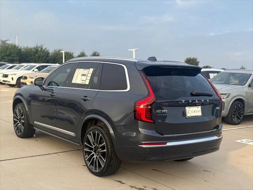 2026 Volvo XC90 B6 Plus 6-Seater