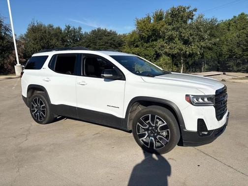 2021 GMC Acadia SLT