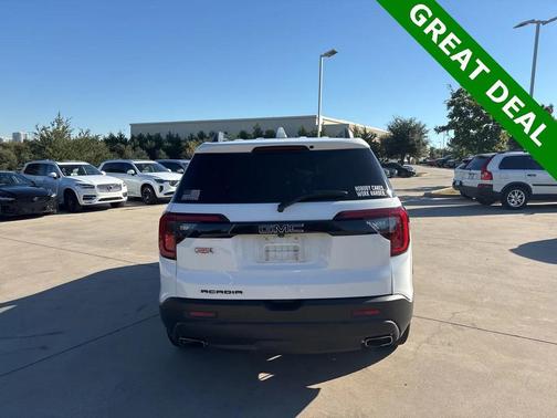 2021 GMC Acadia SLT