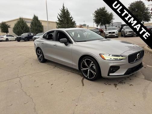 2024 Volvo S60 Ultimate