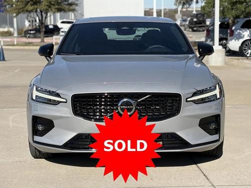 2024 Volvo S60 Ultimate