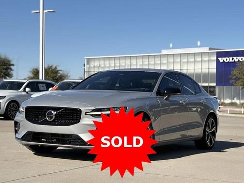 2024 Volvo S60 Ultimate