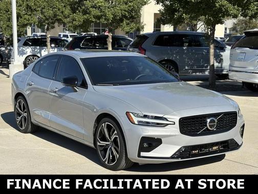 2024 Volvo S60 Ultimate