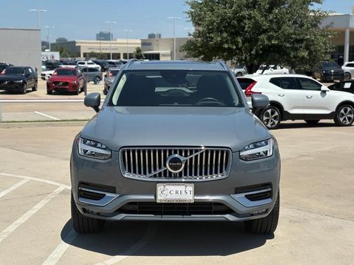 2022 Volvo XC90 T6 Inscription