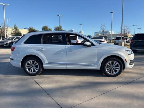 2017 Audi Q7 3.0T Premium