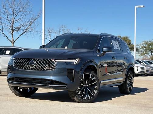 2026 Volvo XC90 B6 Plus 7-Seater