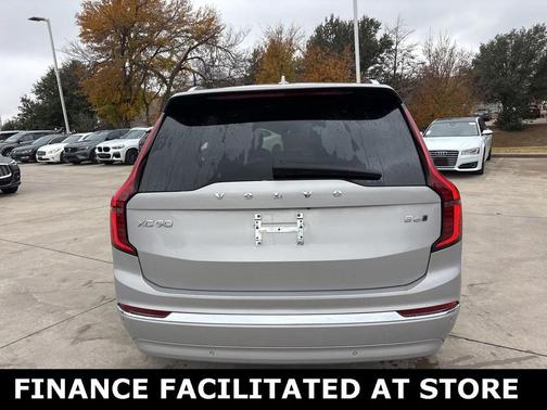 2025 Volvo XC90 B6 Plus 7-Seater