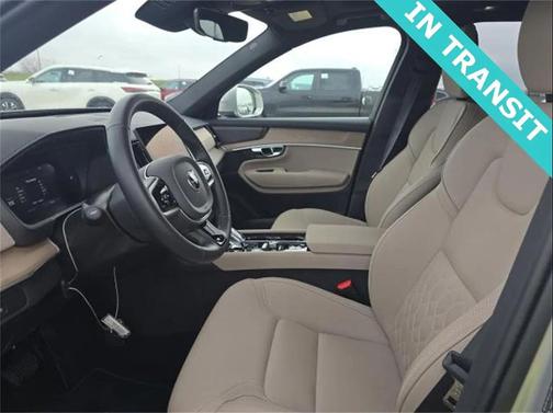 2025 Volvo XC90 B6 Plus 7-Seater