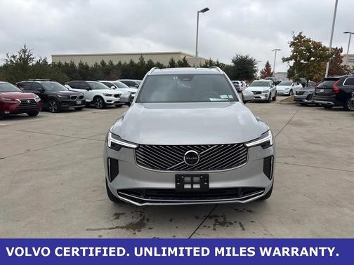 2025 Volvo XC90 B6 Plus 7-Seater