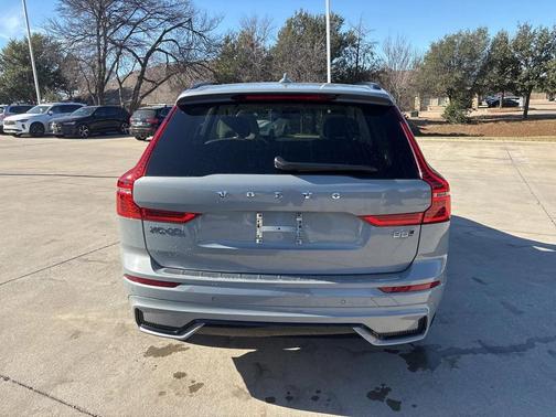 2024 Volvo XC60 B5 AWD