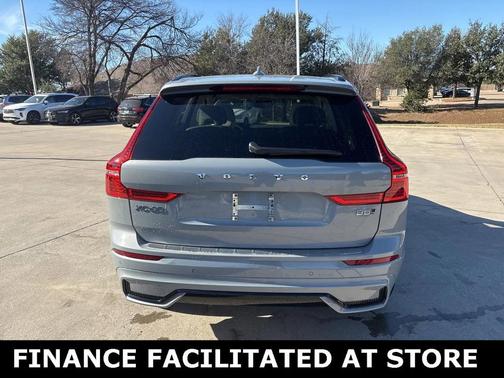 2024 Volvo XC60 B5 AWD