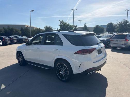 White 2021 Mercedes-Benz GLE 350 Base