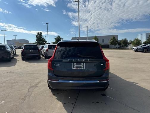 2023 Volvo XC90 Recharge Plug-In Hybrid Ultimate