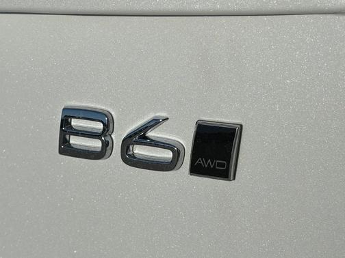 2026 Volvo XC90 B6 Ultra 7-Seater