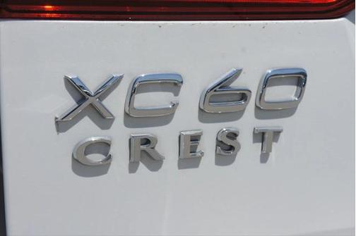 2022 Volvo XC60 B5 Inscription