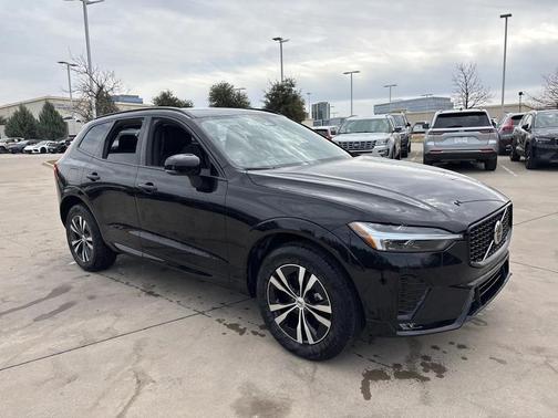 2025 Volvo XC60 B5 AWD