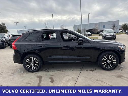 2025 Volvo XC60 B5 AWD