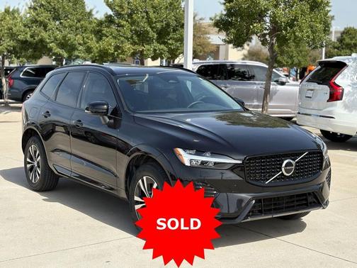 Onyx Black Metallic 2025 Volvo XC60 B5 AWD