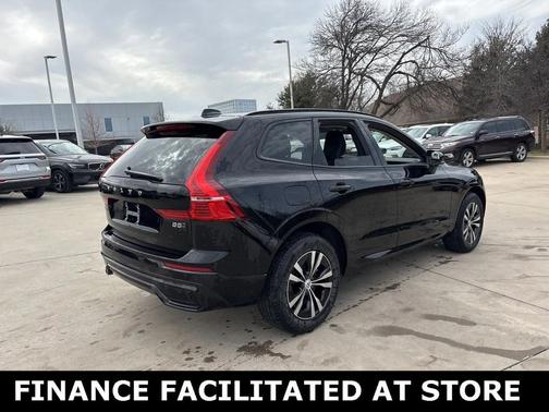 2025 Volvo XC60 B5 AWD
