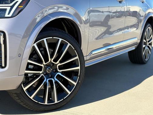 2026 Volvo XC90 B6 Ultra 7-Seater