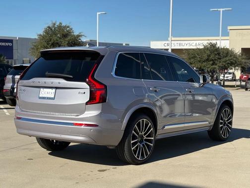 2026 Volvo XC90 B6 Ultra 7-Seater