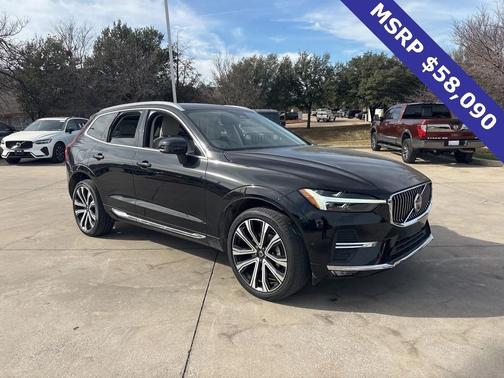 2023 Volvo XC60 B5 Ultimate Bright Theme