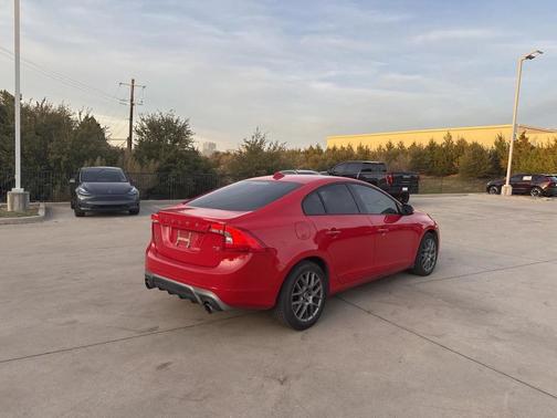 2018 Volvo S60 T5 Dynamic