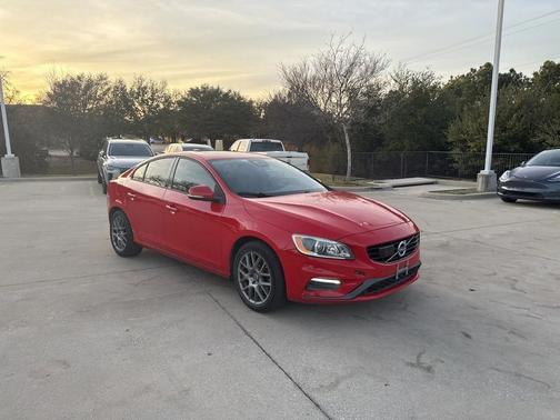 2018 Volvo S60 T5 Dynamic