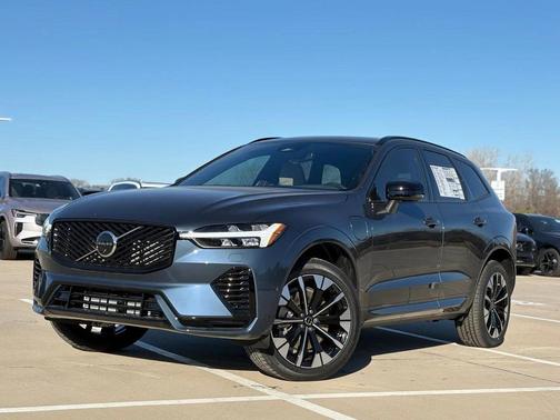 Denim Blue 2026 Volvo XC60 Plug-In Hybrid T8 Plus