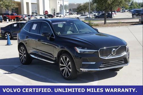 2023 Volvo XC60 B5 Ultimate Bright Theme