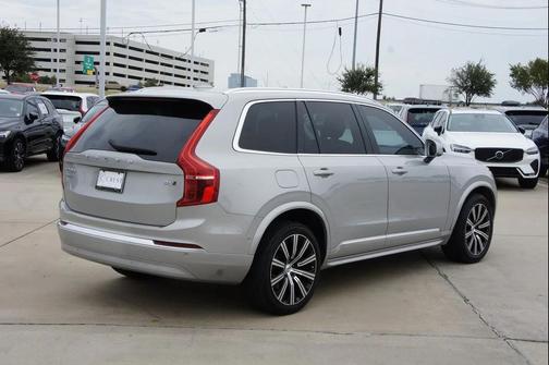 2023 Volvo XC90 B6 Plus 7-Seater