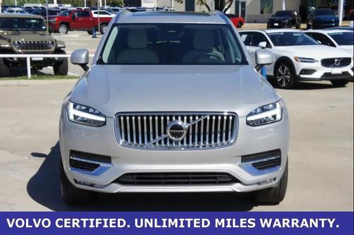 2024 Volvo XC90 B6 Plus Bright Theme 6-Seater