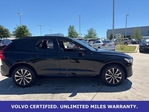 Onyx Black Metallic 2025 Volvo XC60 B5 AWD