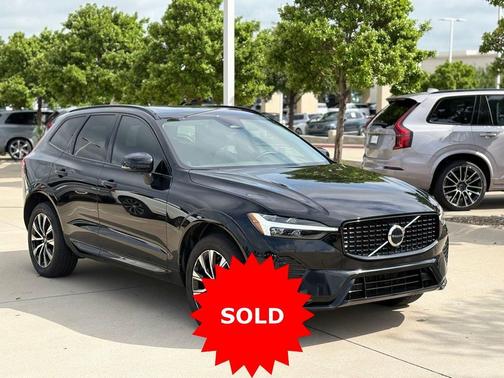 Onyx Black Metallic 2025 Volvo XC60 B5 AWD