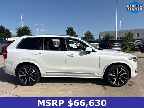 Crystal White Metallic 2023 Volvo XC90 B6 Plus 6-Seater