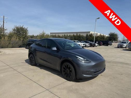 2023 Tesla Model Y Long Range